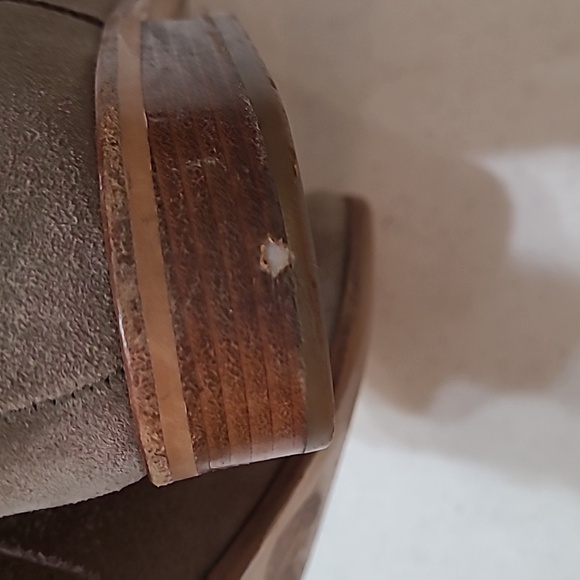 Michael Kors women's perforated suede ankle boots size 8.5 - Picture 10 of 13